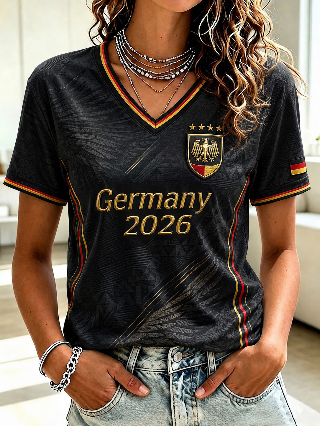 Damen-Fußball-T-Shirt aus Deutschland mit V-Ausschnitt und Print