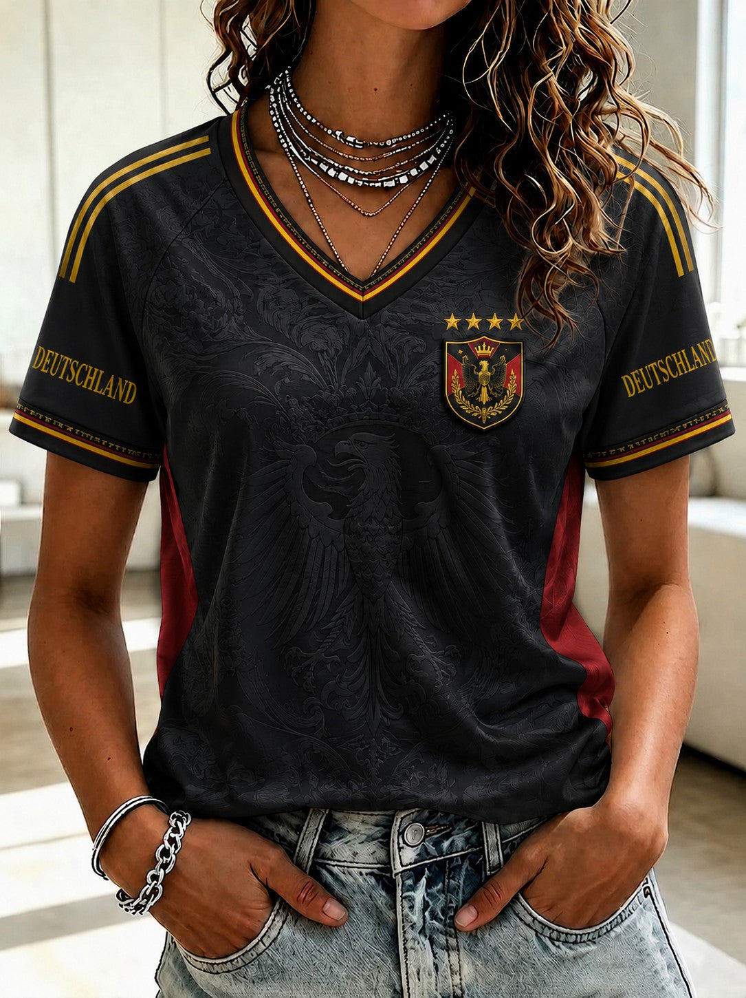 Damen-Fußball-T-Shirt aus Deutschland mit V-Ausschnitt und Print