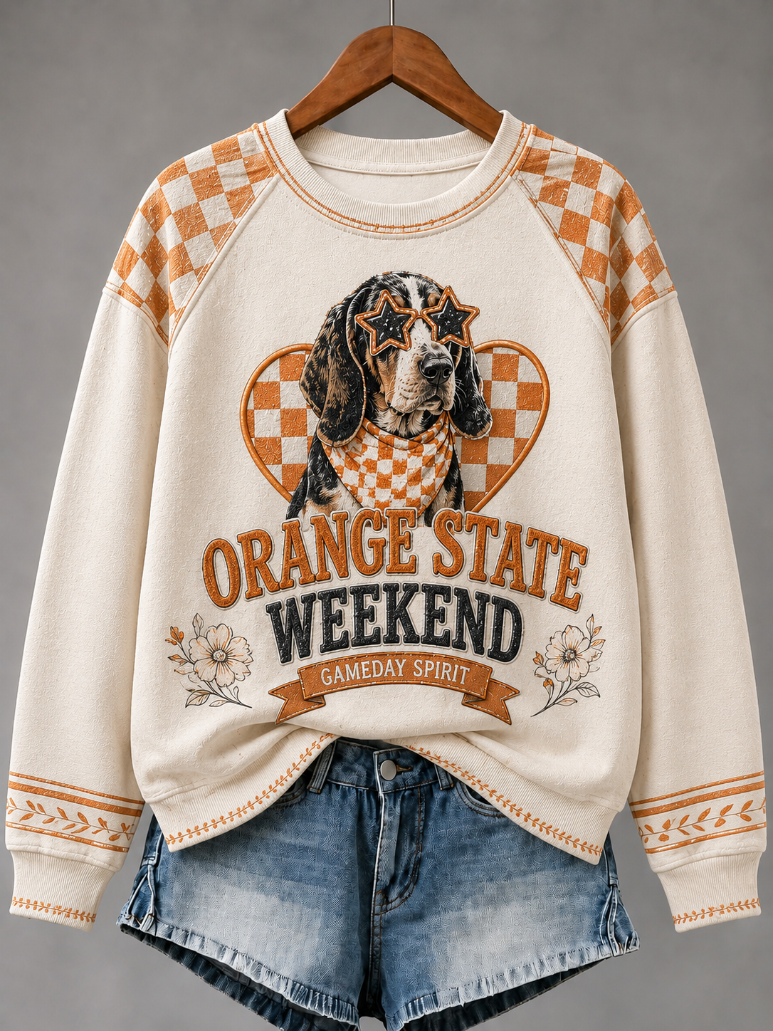 Women's The Tennessee Volunteer Team Raglan Sleeve Sweatshirt